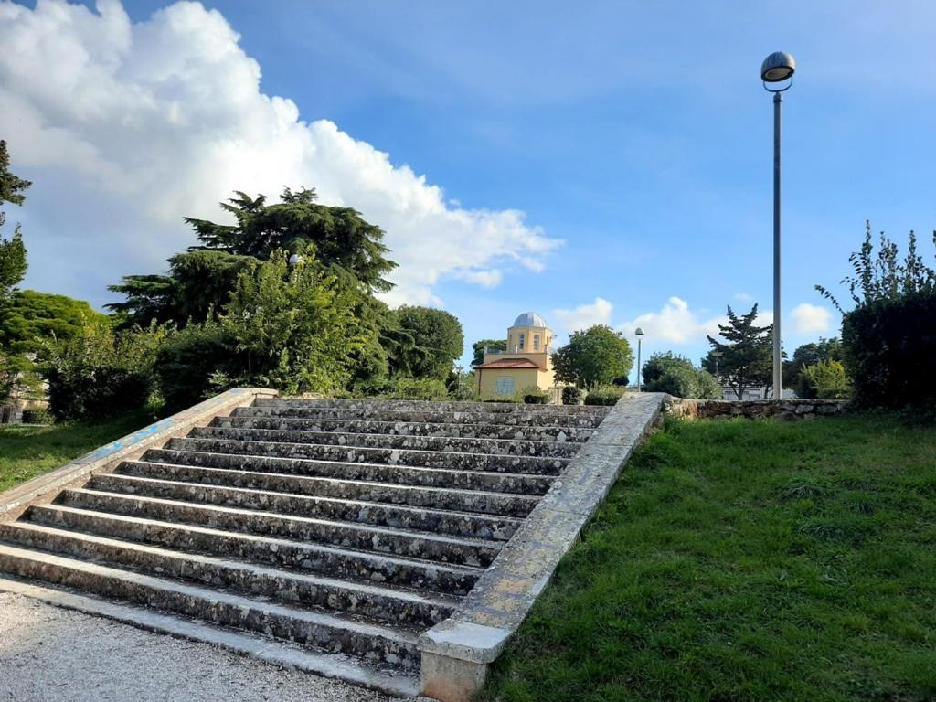 Apartman Monte Zaro Park Pula Buitenkant foto