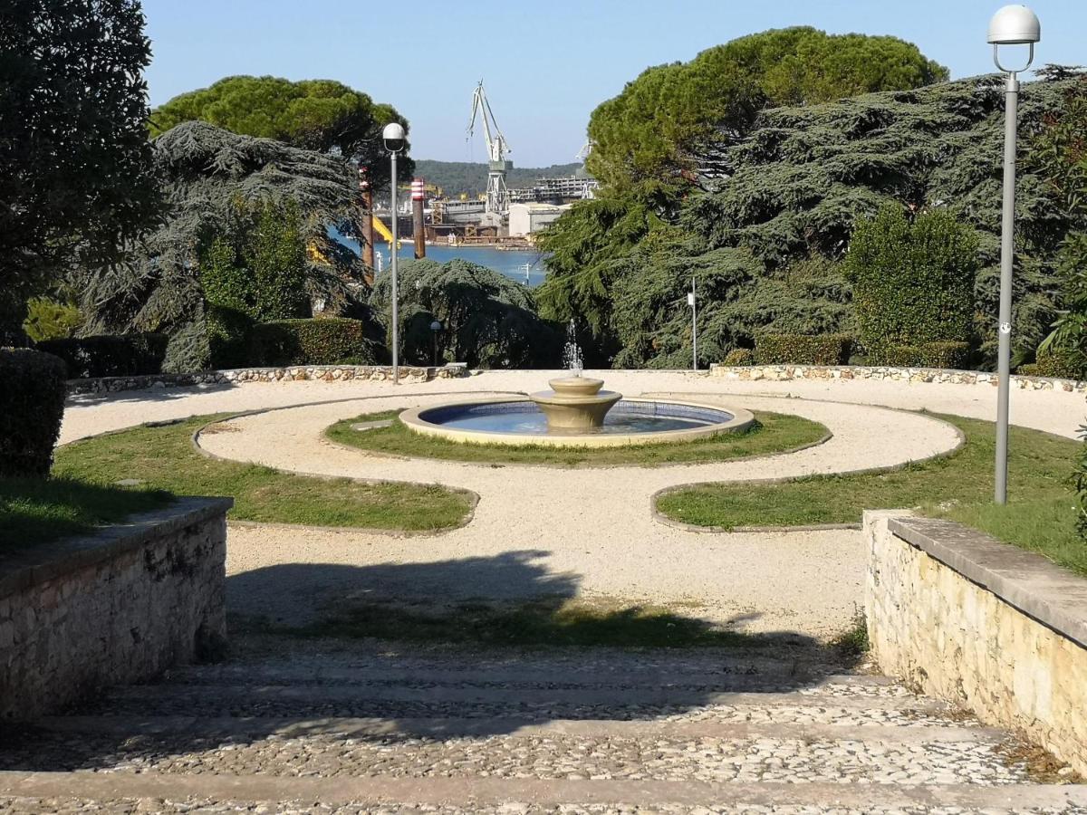 Apartman Monte Zaro Park Pula Buitenkant foto