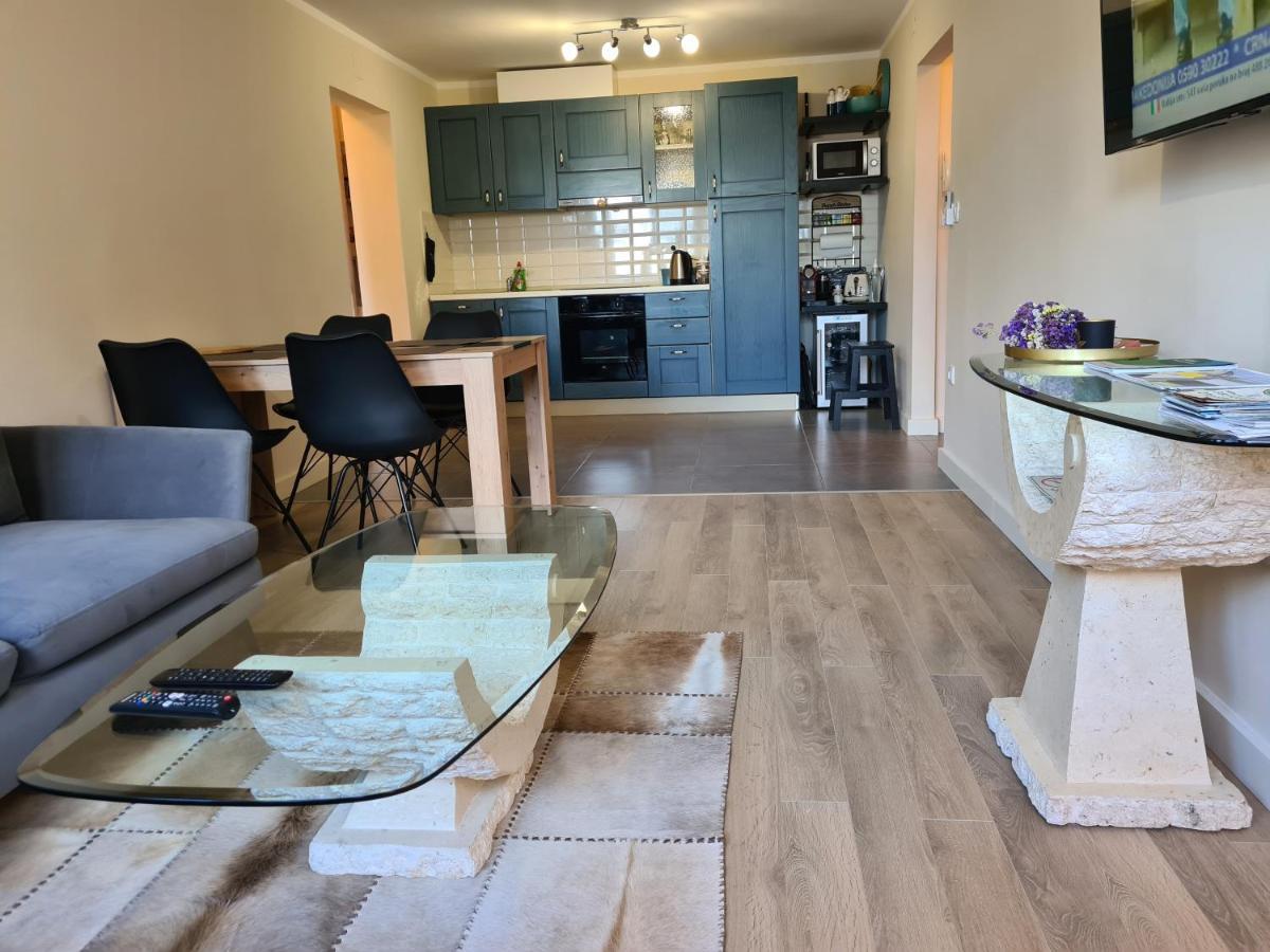 Apartman Monte Zaro Park Pula Buitenkant foto